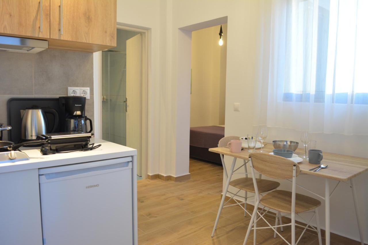 D&E Technopolis Apartments Athena Bagian luar foto