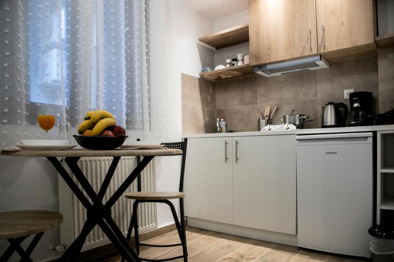 D&E Technopolis Apartments Athena Bagian luar foto